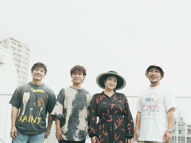 HY　撮影／冨田望（7/10）