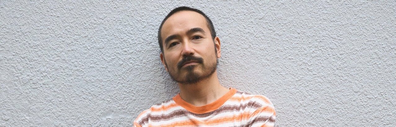 かもめんたる・岩崎う大「人生でいちばんつらかった」オーストラリアで過ごした高校時代に芸人になることを決意した理由}