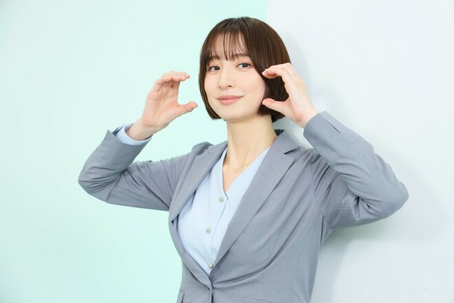 篠田麻里子　撮影／河村正和（9/10）