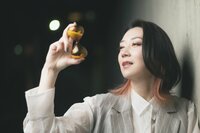 元宙組トップ・凰稀かなめ“うちの坊ちゃん”「この度、銀幕デビューしまして」長塚京三の愛犬も登場した撮影現場