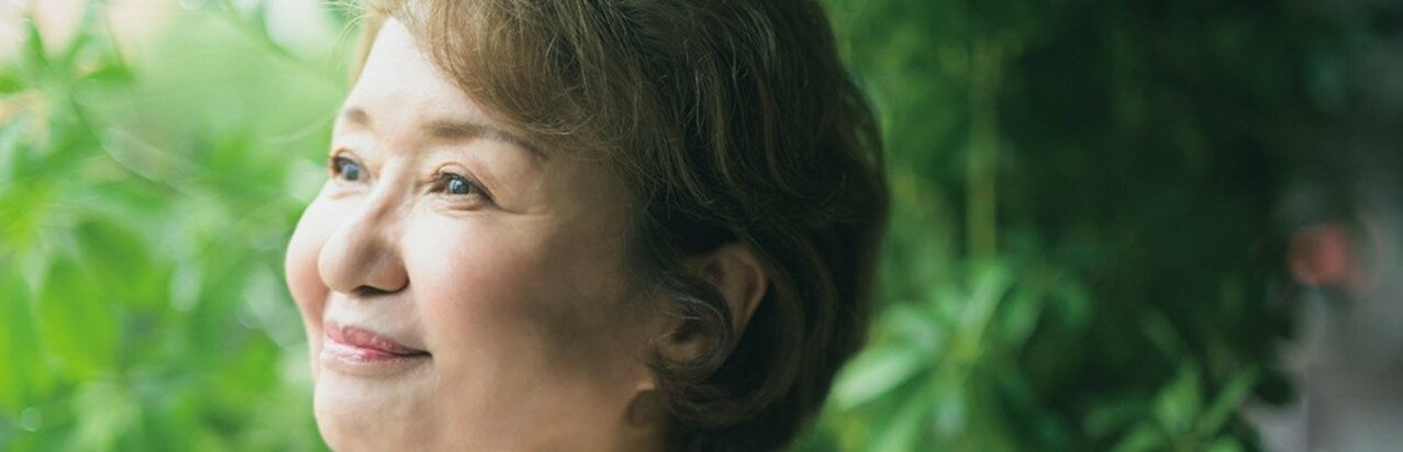 映画『八月の杜』主演の烏丸せつこが嫌う終活と自分探し…71歳で語る好きに生きる覚悟とテレビへの本音}