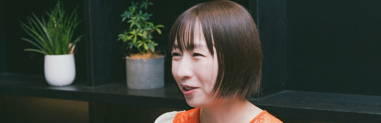 酒井若菜「『木更津キャッツアイ』関連のお仕事は全部断ってきた」主演・岡田准一と直近共演、“モー子”でブレイクも当時は葛藤<br />}