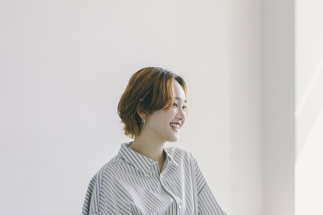 尾碕真花　撮影／有坂政晴（2/10）