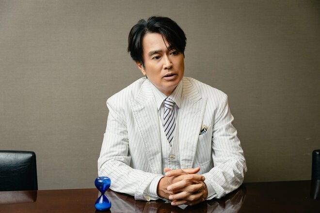 石黒賢　撮影／有坂政晴（8/8）