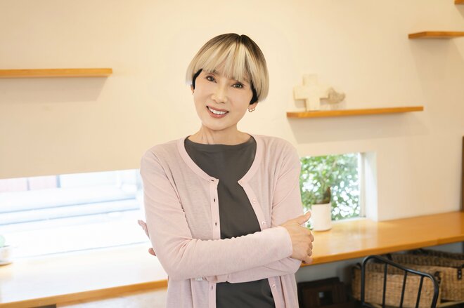 秋野暢子　撮影／三浦龍司（4/9）
