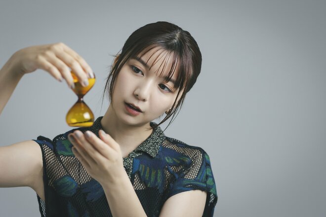 上白石萌歌　撮影／有坂政晴　ヘアメイク／坂本怜加(Allure)　スタイリスト／道端亜未（1/10）