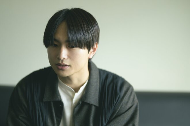 平野宏周　撮影／冨田望　ヘアメイク／菊地倫徳　スタイリスト／鳥羽栞（10/10）