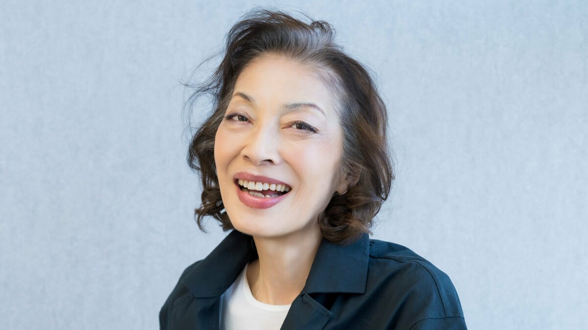 麻実 れい 現在
