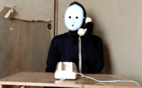 雨穴「いま、チャットAIにホラー小説を考えさせています」“100万部”覆面YouTuber作家が語る“AI×ホラー”の新しい未来