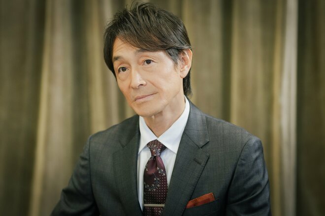 吉田栄作　撮影／有坂政晴（4/9）