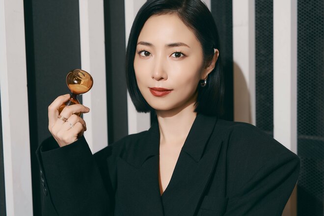 MEGUMI　撮影／松島豊（9/10）
