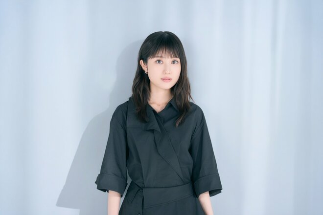 福本莉子　撮影／松島豊　ヘアメイク／伏屋陽子　スタイリング／Lim Lean Lee（1/7）