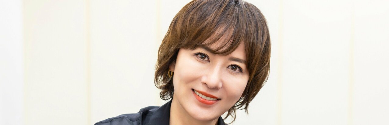 鈴木砂羽「エゴサとかめっちゃしてました」バラエティ番組で自分をさらけ出し“迷走”と言われたことも。心境の変化のきっかけ}