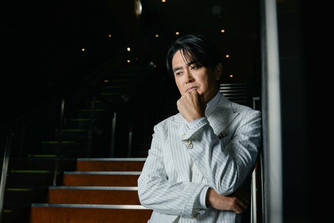 石黒賢　撮影／有坂政晴（1/8）