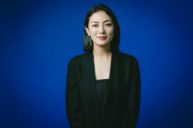 板谷由夏　撮影／有坂政晴　ヘアメイク／DILIGENT 　結城春香（1/10）