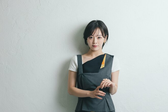 伊原六花　撮影／有坂政晴　ヘアメイク／瀧川里穂　スタイリスト／矢部うらら（1/10）