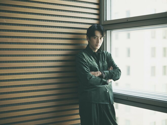 杉野遥亮　撮影／冨田望　ヘアメイク／佐藤友勝（Rond）スタイリスト／井田正明（3/10）