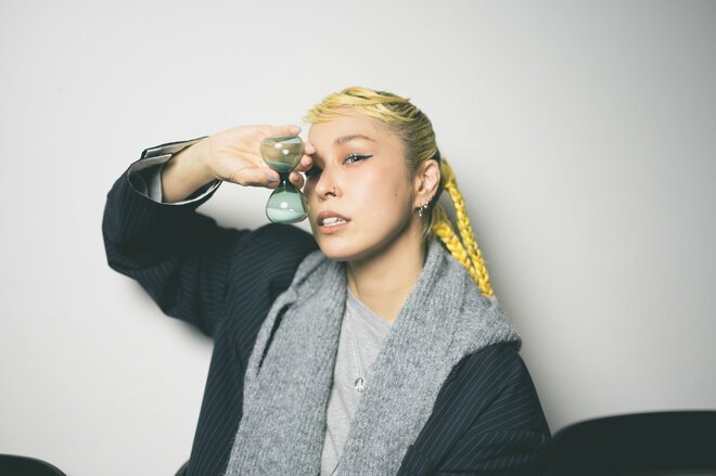 AI　撮影／冨田望　ヘアメイク／小野明美　スタイリスト／後藤則子（8/10）