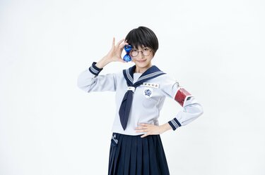 画像・写真：「かっけえ！」新しい学校のリーダーズ・SUZUKAが紅白で