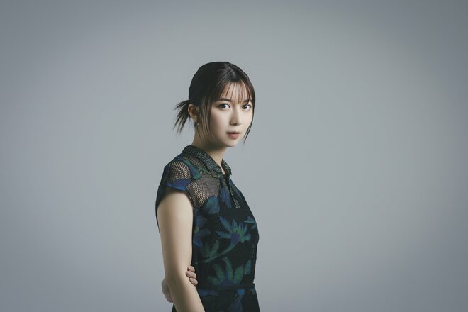 上白石萌歌　撮影／有坂政晴　ヘアメイク／坂本怜加(Allure)　スタイリスト／道端亜未（5/10）