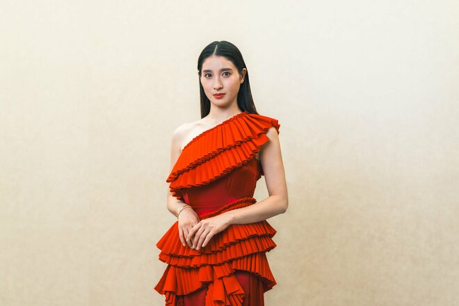 土屋太鳳　撮影／杉山慶伍（2/4）