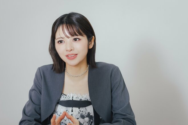 FRUITS ZIPPER・鎮西寿々歌　撮影／有坂政晴（7/9）