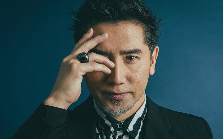 シブがき隊から俳優へ 本木雅弘が映画『黒牢城』で思い出した原点の地と菅田将暉とのスリリングな共演 