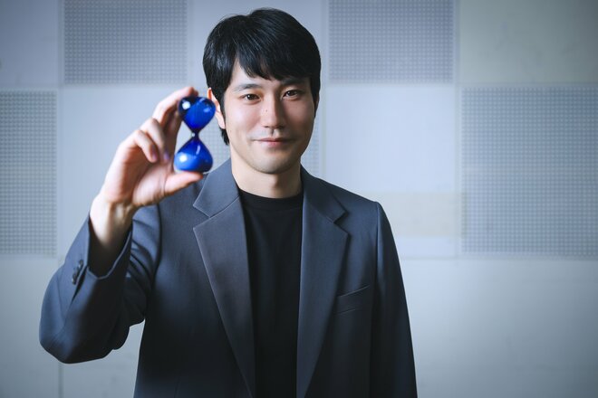 松山ケンイチ　撮影／有坂政晴　ヘアメイク／勇見勝彦（4/4）