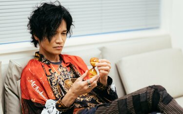 お別れ会があるんだけど｣成田昭次に届いた岡本健一からの知らせと再会