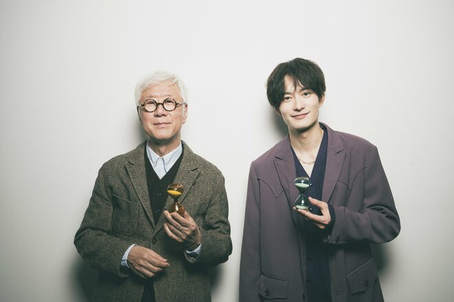 根岸吉太郎、岡田将生　撮影／冨田望（2/7）