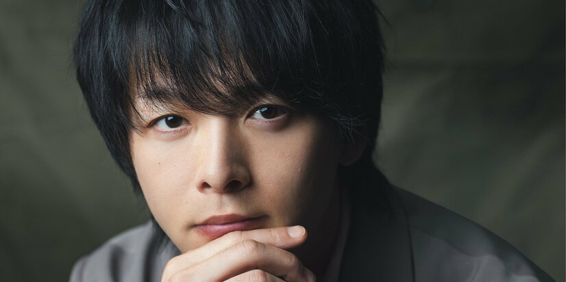 中村倫也「売れないと一緒に仕事できないんだ」と気づいたきっかけの演出家・河原雅彦の“売れて”という言葉}