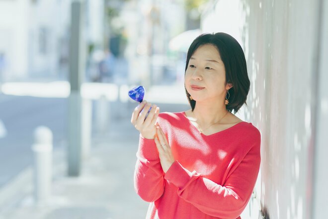 藤岡陽子　撮影／有坂政晴（4/7）