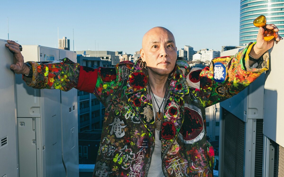 詩人・三代目魚武濱田成夫がパソコンも持たずに完成させた448