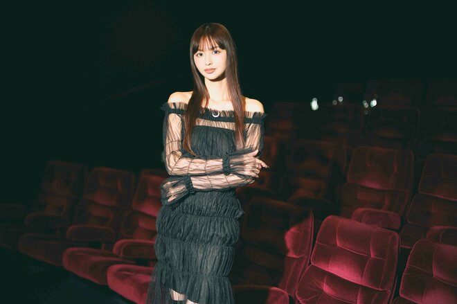 鈴木えみ　撮影／冨田望（5/10）