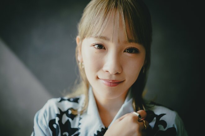 川栄李奈　撮影／有坂政晴（7/10）