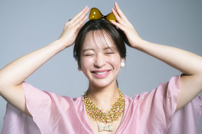 野崎萌香　撮影／冨田望（5/10）