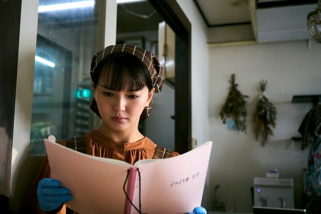 『連続ドラマW シャドウワーク』より　Ⓒ佐野広実／講談社　Ⓒ2025　WOWOW（5/5）