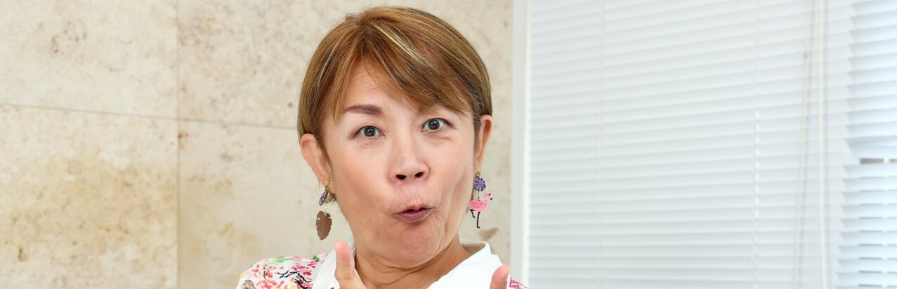 「通りすがりに胸を掴まれ…」「『死んじゃえ』と手紙が」山田邦子が乳がん公表後に受けた仕打ち…今注目の芸人は改名コンビ}