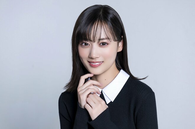 山下美月　撮影／三浦龍司（5/7）