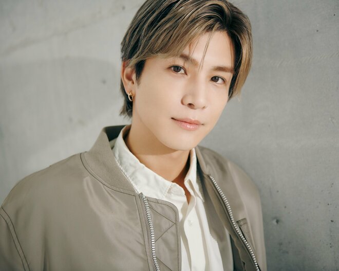 岩田剛典　撮影／北浦敦子　ヘアメイク／下川真矢　スタイリスト／渡辺康裕（4/7）