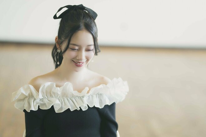 堀未央奈　撮影／冨田望（6/9）