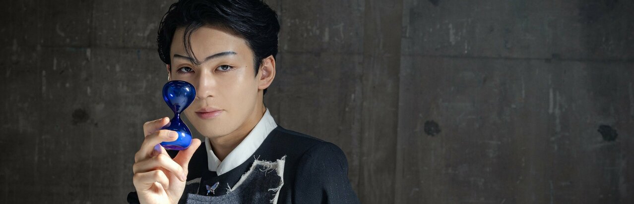 ｢歌舞伎の世界では玉三郎の兄さん｣市川染五郎の転機となった名優2人との出会い、｢“師匠”と呼んでいます｣振り切りMAXの『三谷かぶき』お世話係}