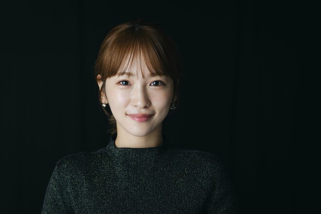 川栄李奈　撮影／有坂政晴（3/10）