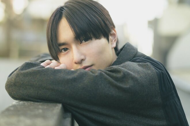 平野宏周　撮影／冨田望　ヘアメイク／菊地倫徳　スタイリスト／鳥羽栞（7/10）