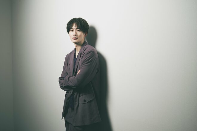 岡田将生　撮影／冨田望（4/7）