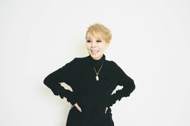 研ナオコ　撮影／冨田望　ヘアメイク／堀ちほ（3/13）