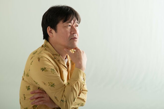 佐藤二朗　撮影／川しまゆうこ　（4/5）