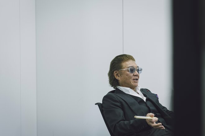 小沢仁志　撮影／有坂政晴（4/10）