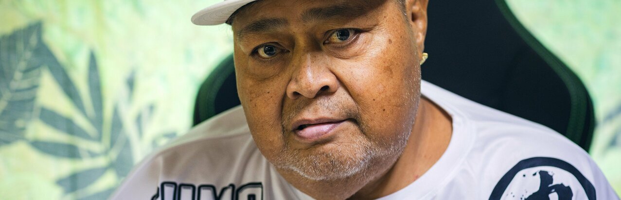 小錦「自然に涙が流れてきてしまって……」悲願の初優勝を果たした89年九州場所、流した涙は嬉しさからではなかった}