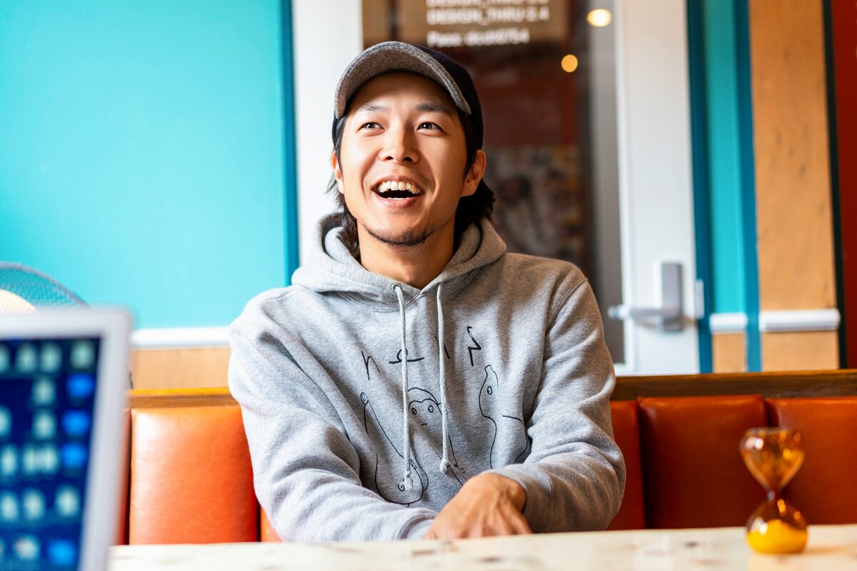 半田 悠 人